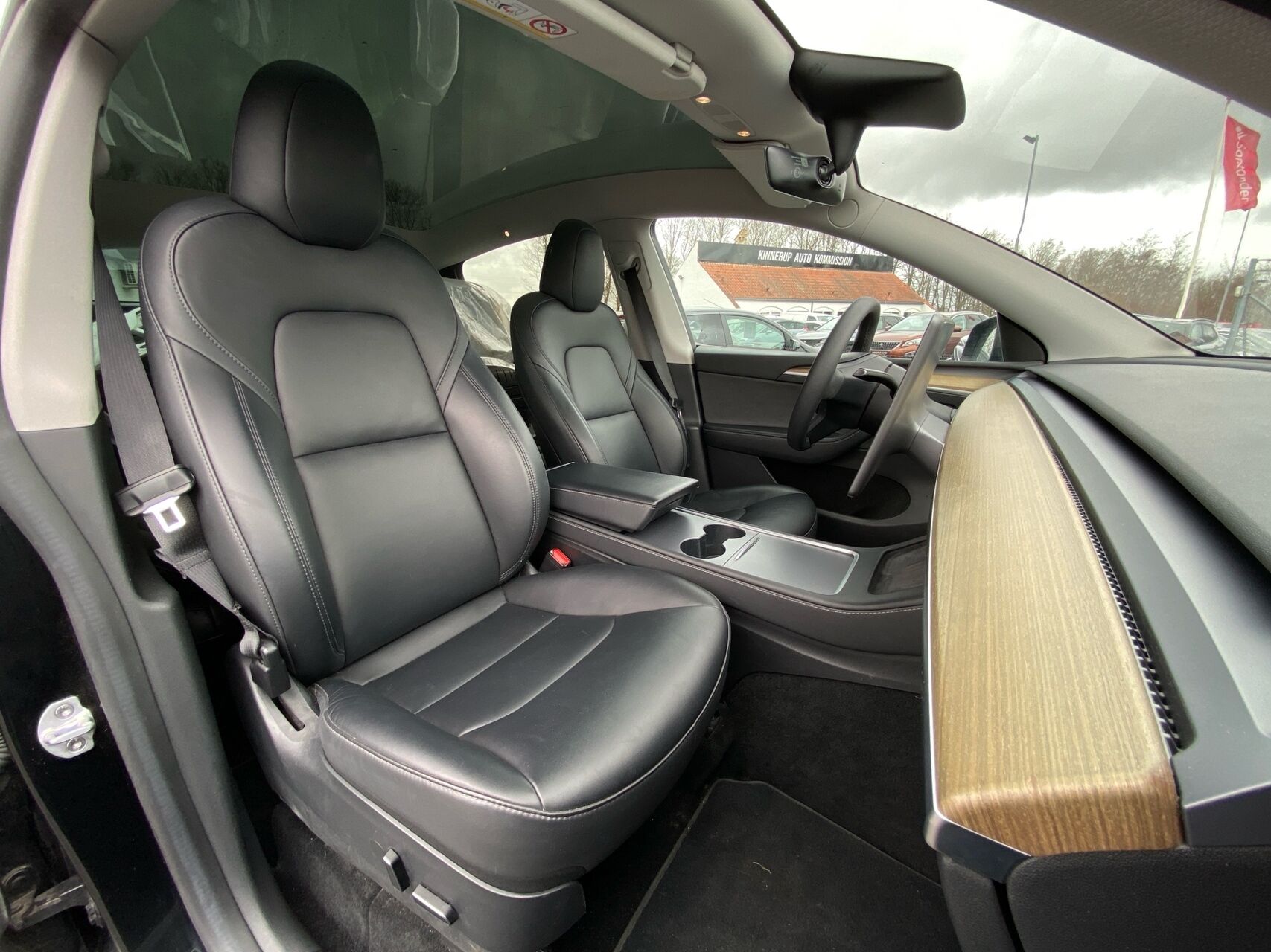 Billede af Tesla Model Y EL RWD 299HK 5d Aut.