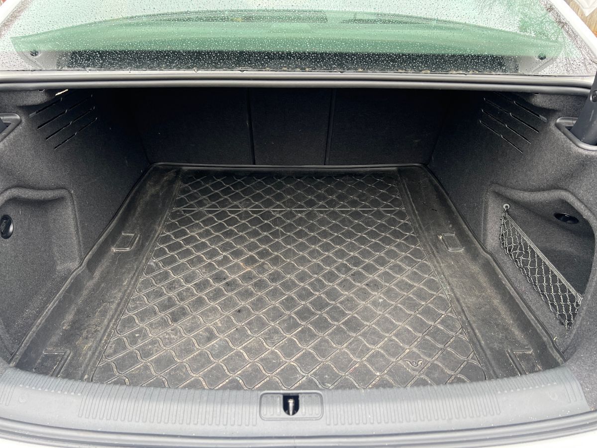 Billede af Audi A4 2,0 40 TFSI  Mild hybrid Sport S Tronic 190HK 7g Aut.