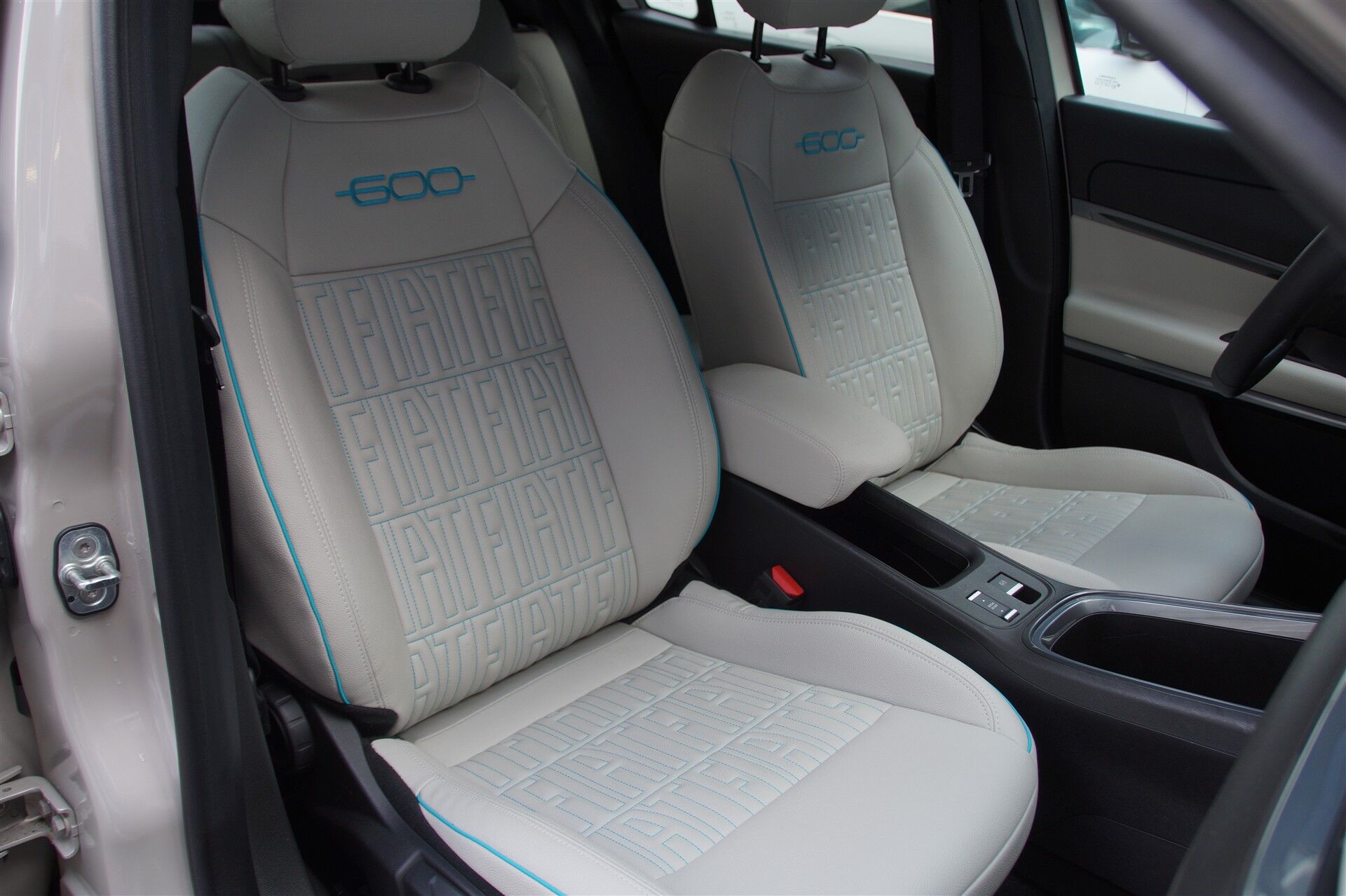 Billede af Fiat 600e EL La Prima 156HK 5d Aut.