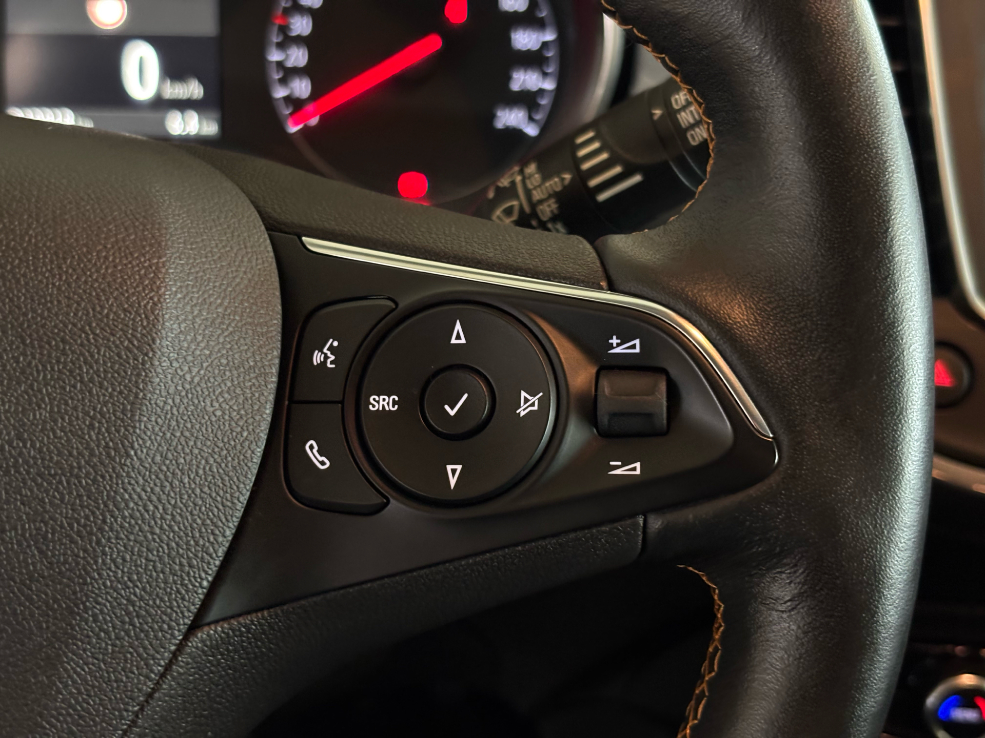 Billede af Opel Crossland X 1,2 T Sport Start/Stop 110HK 5d 6g