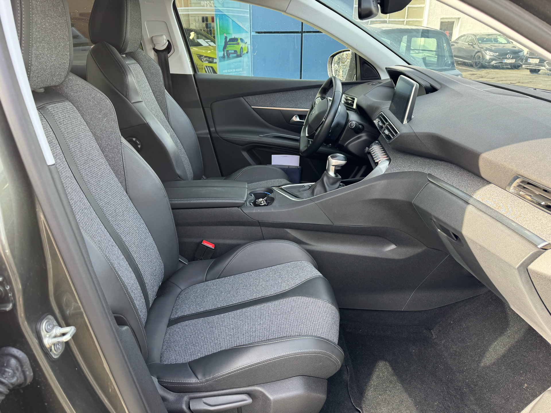 Billede af Peugeot 3008 1,2 PureTech Infinity LTD 130HK 5d 6g