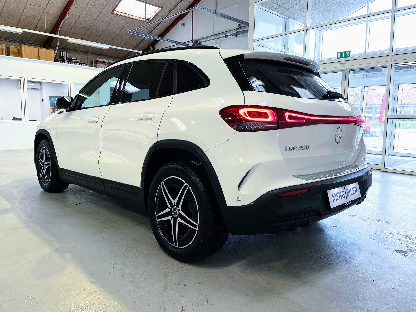 Billede af Mercedes-Benz EQA 250 EL AMG Line 190HK 5d Aut.