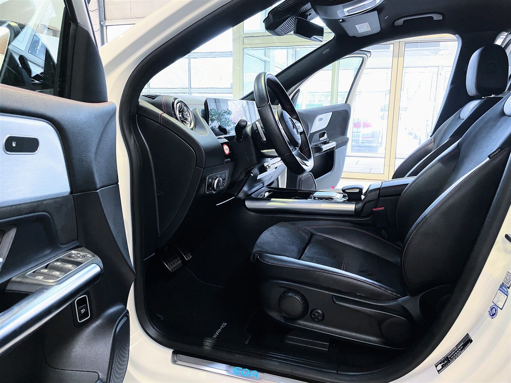 Billede af Mercedes-Benz EQA 250 EL AMG Line 190HK 5d Aut.