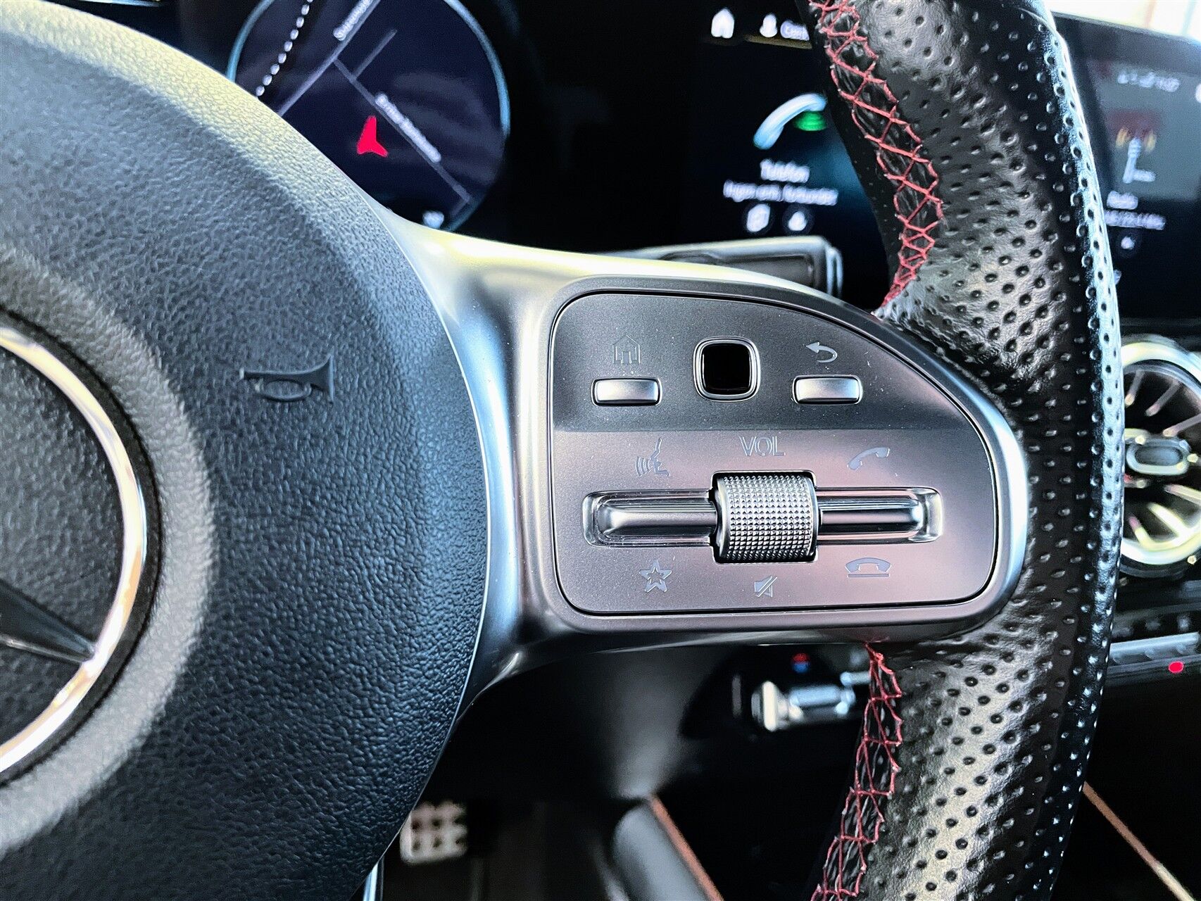 Billede af Mercedes-Benz EQA 250 EL AMG Line 190HK 5d Aut.