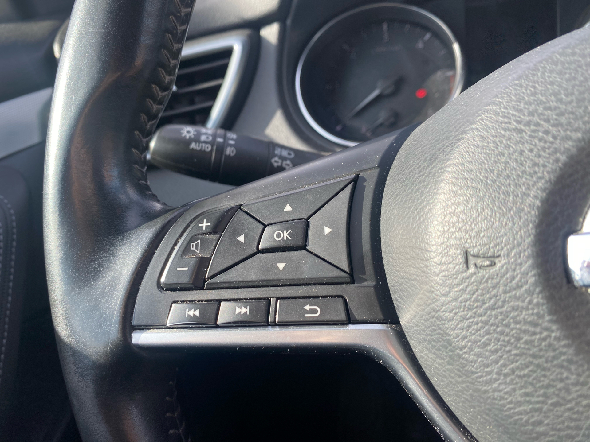 Billede af Nissan Qashqai 1,6 DCi Tekna+ 130HK 5d 6g