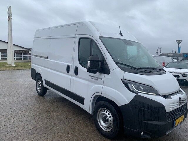 Billede af Citroën Jumper 35 L2H2 2,2 Blue HDi Masterline EAT8 140HK Van 8g Aut.