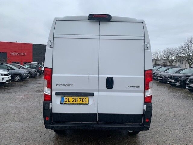 Billede af Citroën Jumper 35 L2H2 2,2 Blue HDi Masterline EAT8 140HK Van 8g Aut.