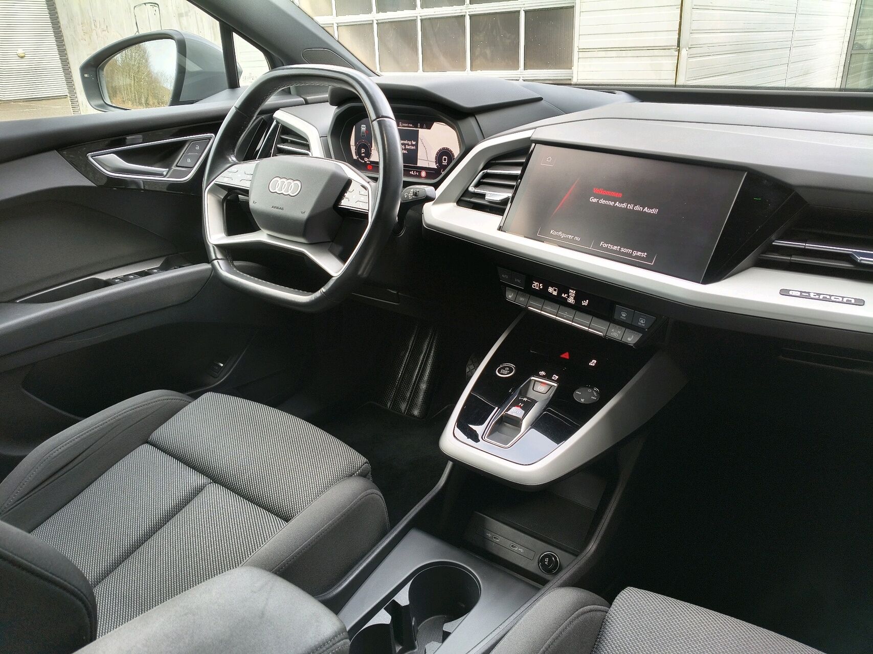 Billede af Audi Q4 Sportback 40 E-tron S Line 204HK 5d Aut.