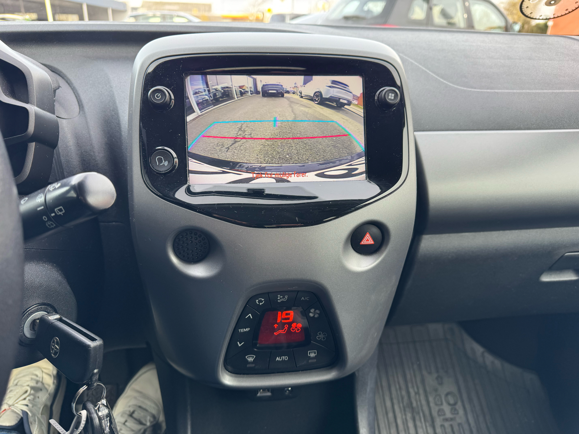 Billede af Toyota Aygo 1,0 VVT-I X-Press 72HK 5d