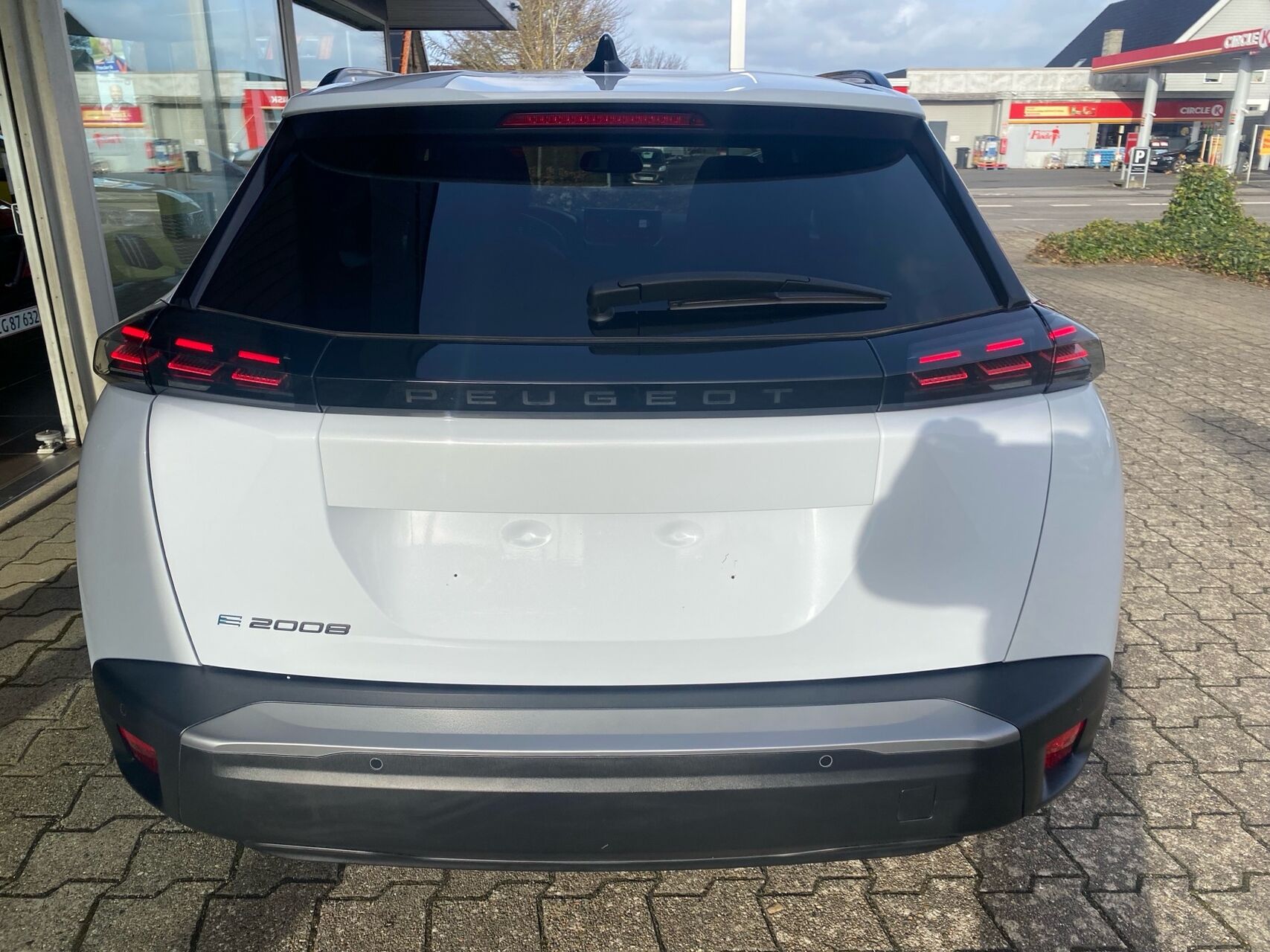 Billede af Peugeot e-2008 EL Allure 156HK 5d Aut.