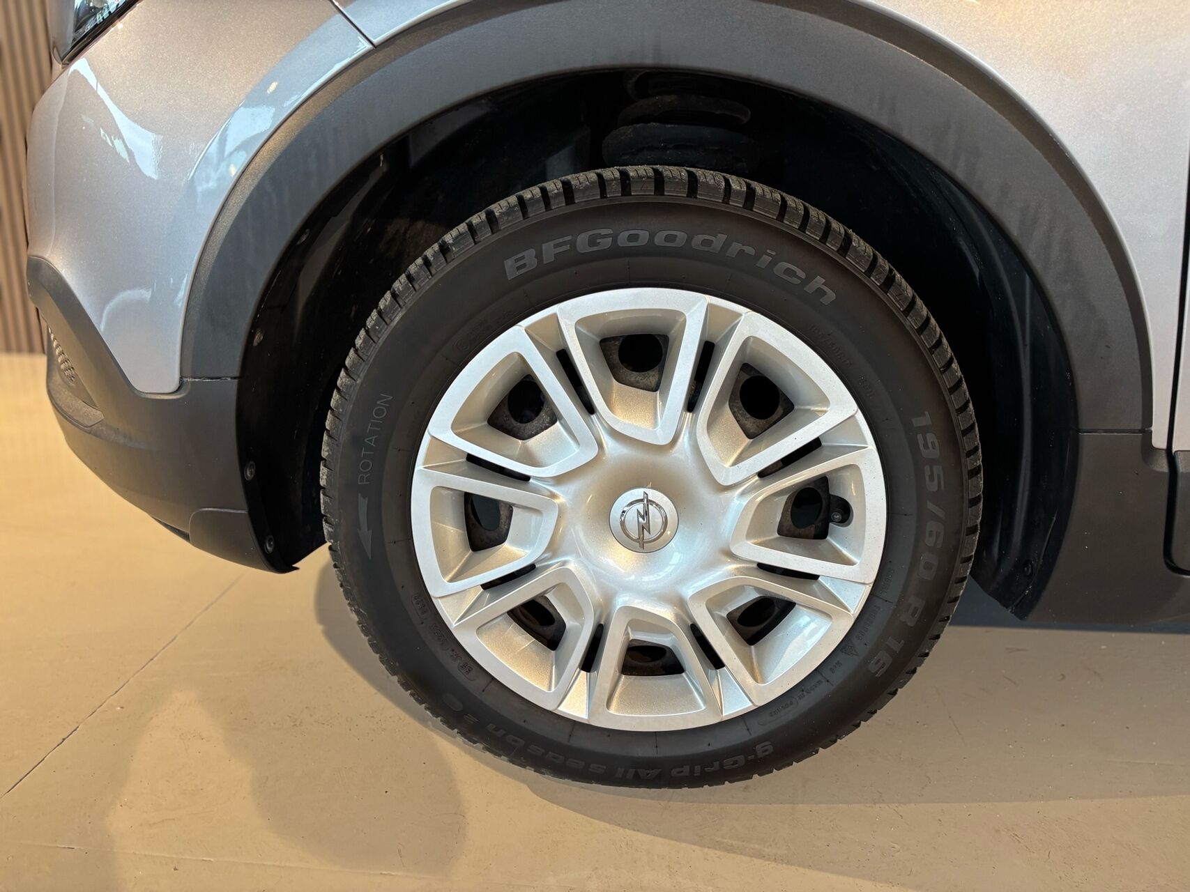 Billede af Opel Crossland X 1,2 Edition+ 83HK 5d