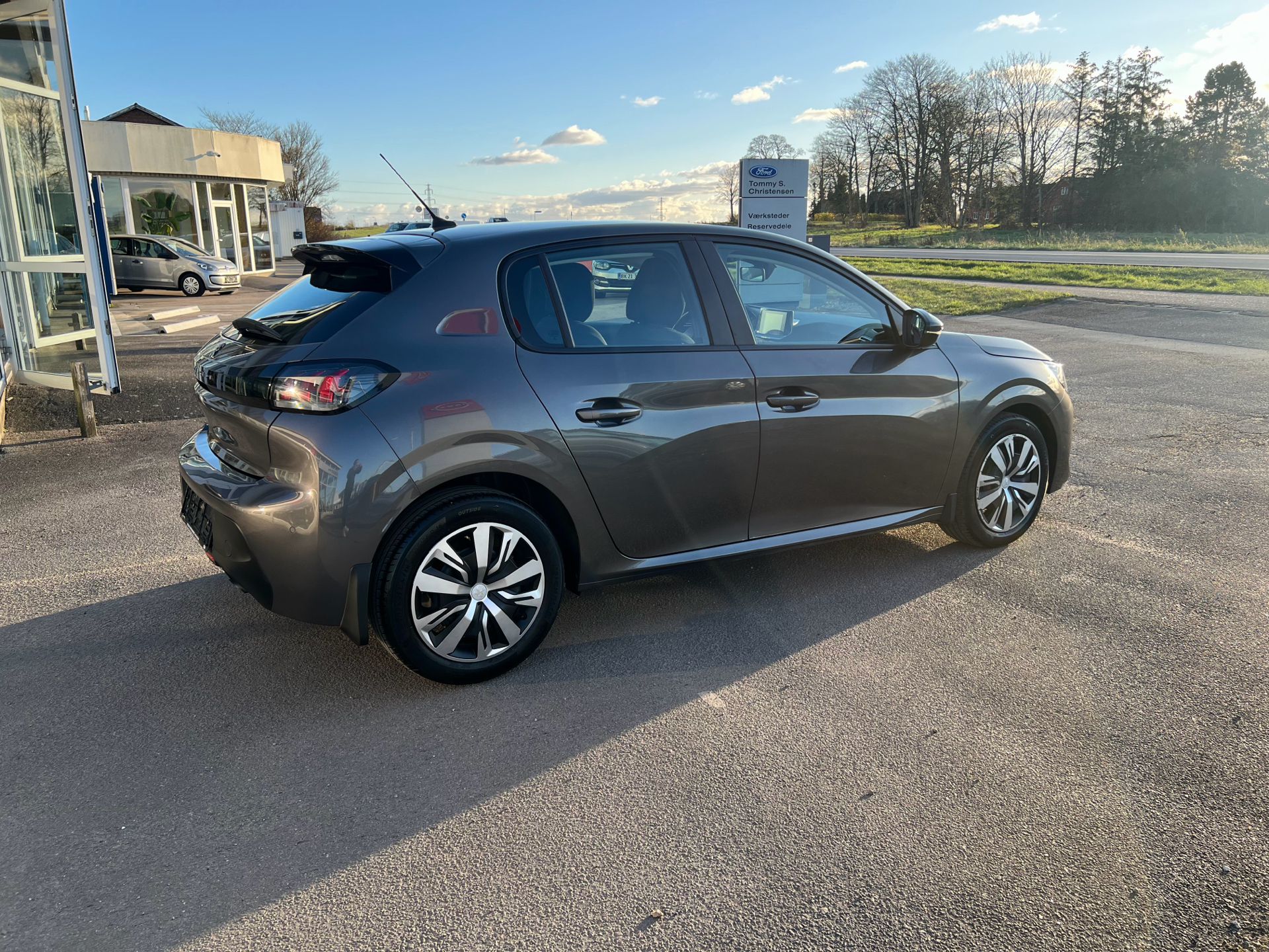 Billede af Peugeot 208 1,2 PureTech Active Edition 75HK 5d