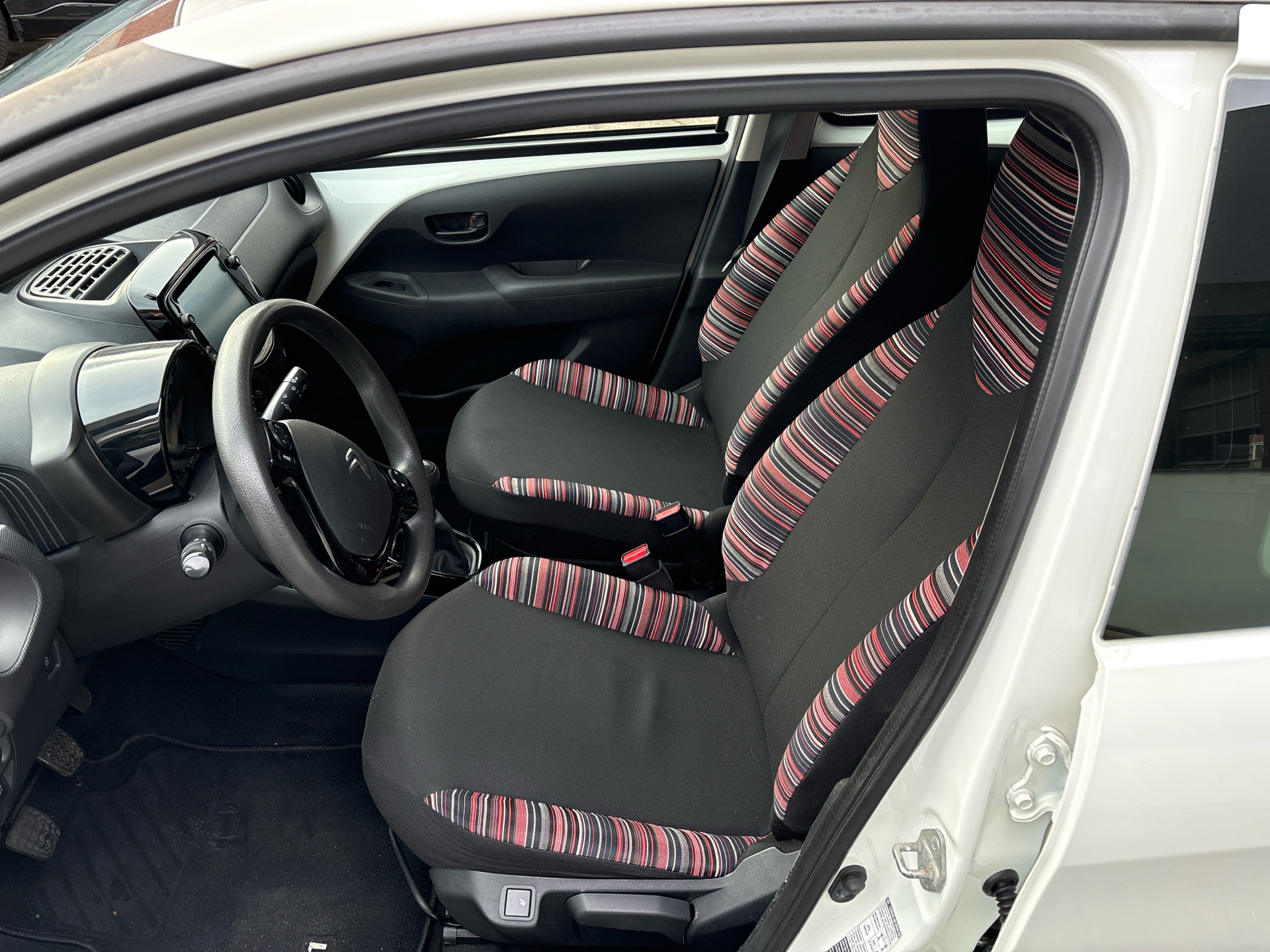 Billede af Citroën C1 1,0 VTi Shine 72HK 5d