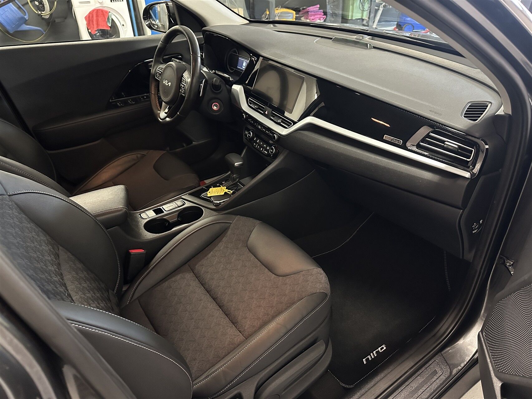 Billede af Kia Niro 1,6 GDI PHEV  Plugin-hybrid Comfort DCT 141HK 5d 6g Aut.