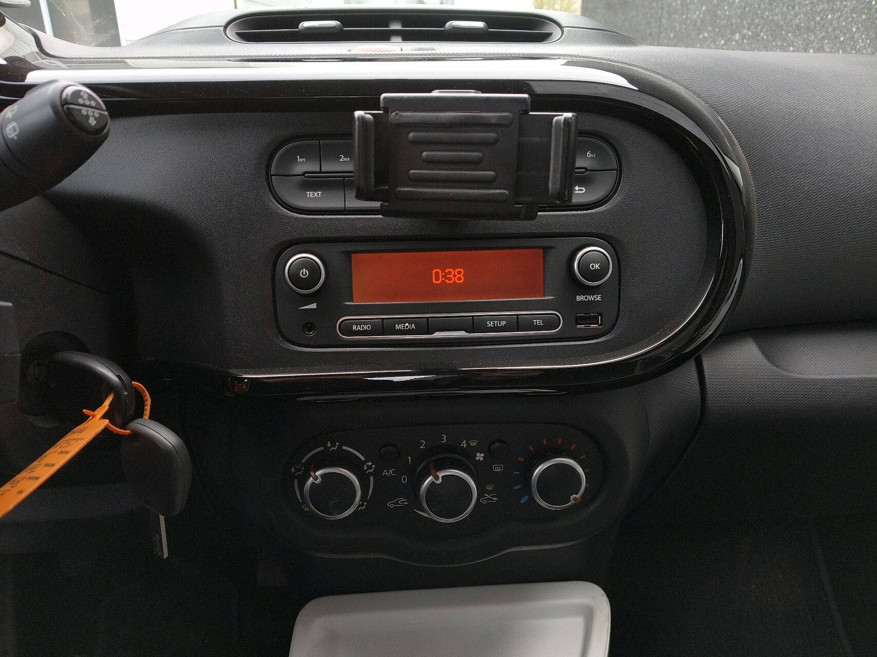 Billede af Renault Twingo 1,0 Sce Expression start/stop 70HK 5d