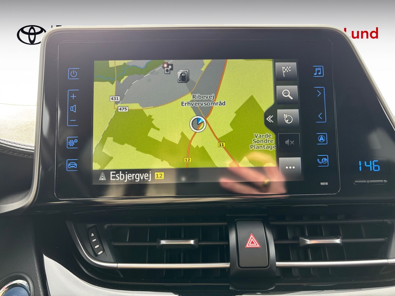 Billede af Toyota C-HR 1,8 Hybrid C-LUB Premium Selected Bi-tone Multidrive S 122HK 5d Aut.