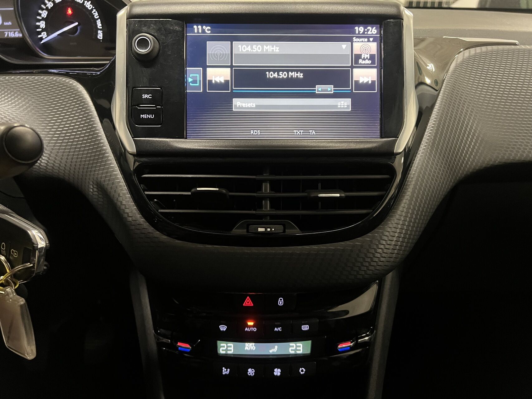 Billede af Peugeot 2008 1,6 BlueHDi Allure 100HK