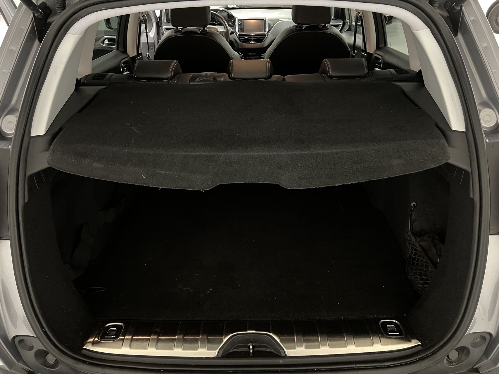 Billede af Peugeot 2008 1,6 BlueHDi Allure 100HK