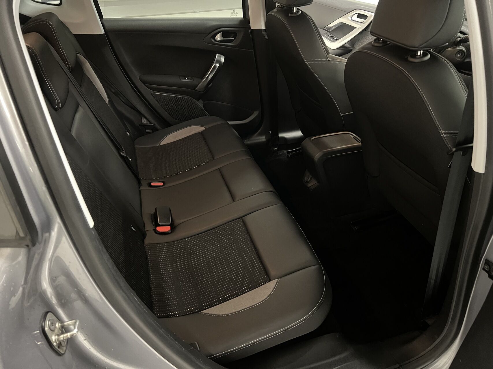 Billede af Peugeot 2008 1,6 BlueHDi Allure 100HK