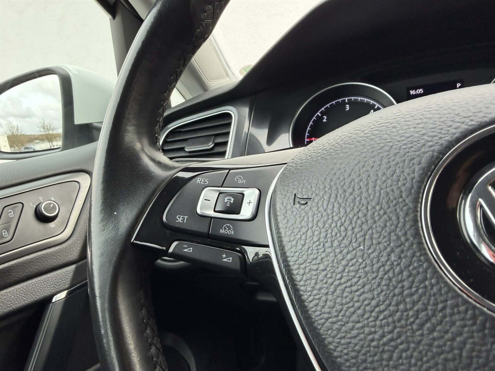 Billede af VW Golf 1,6 TDI BMT Comfortline DSG 115HK 5d 7g Aut.