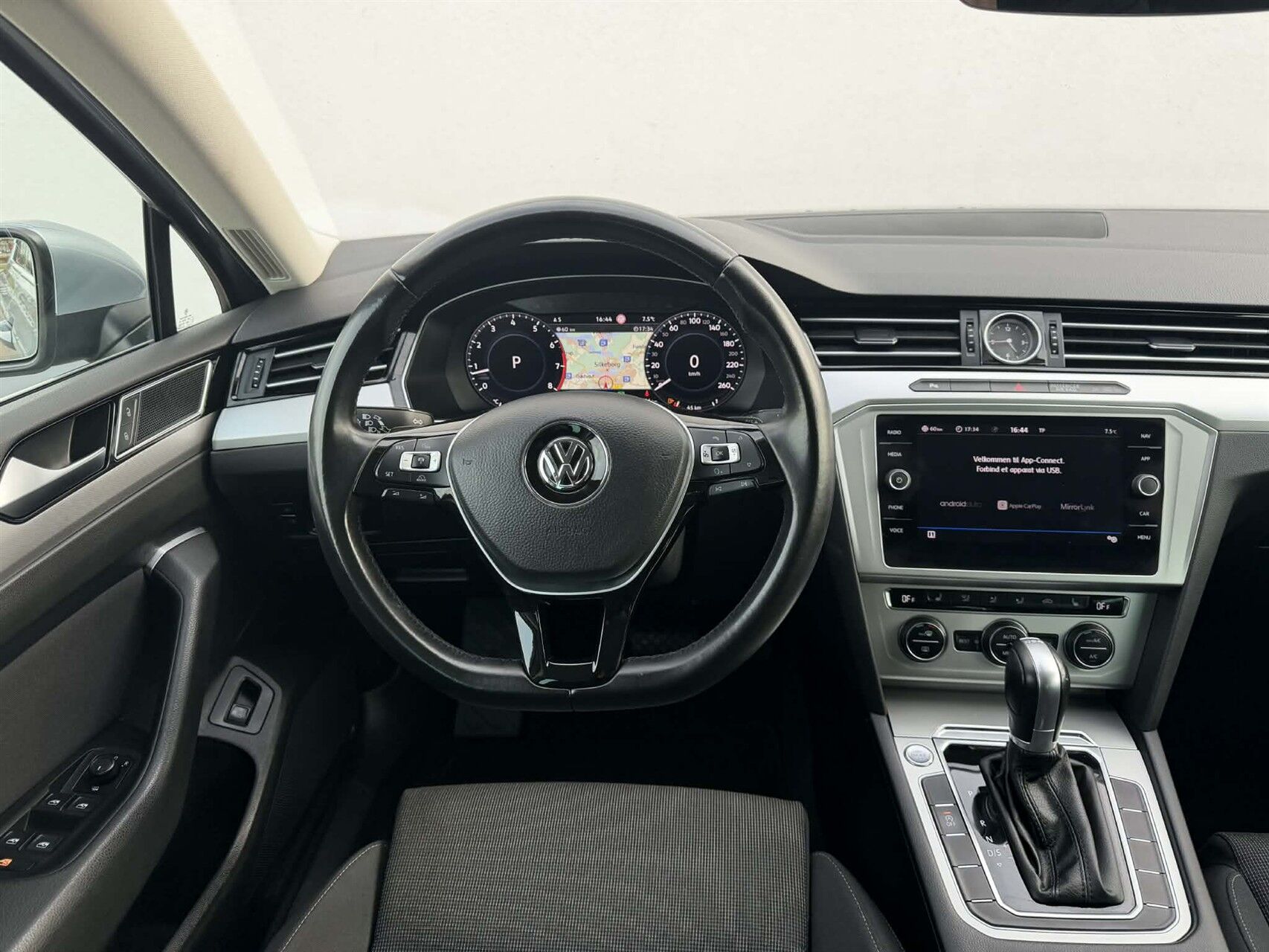 Billede af VW Passat 1,4 TSI BMT ACT Comfortline Premium DSG 150HK 7g Aut.
