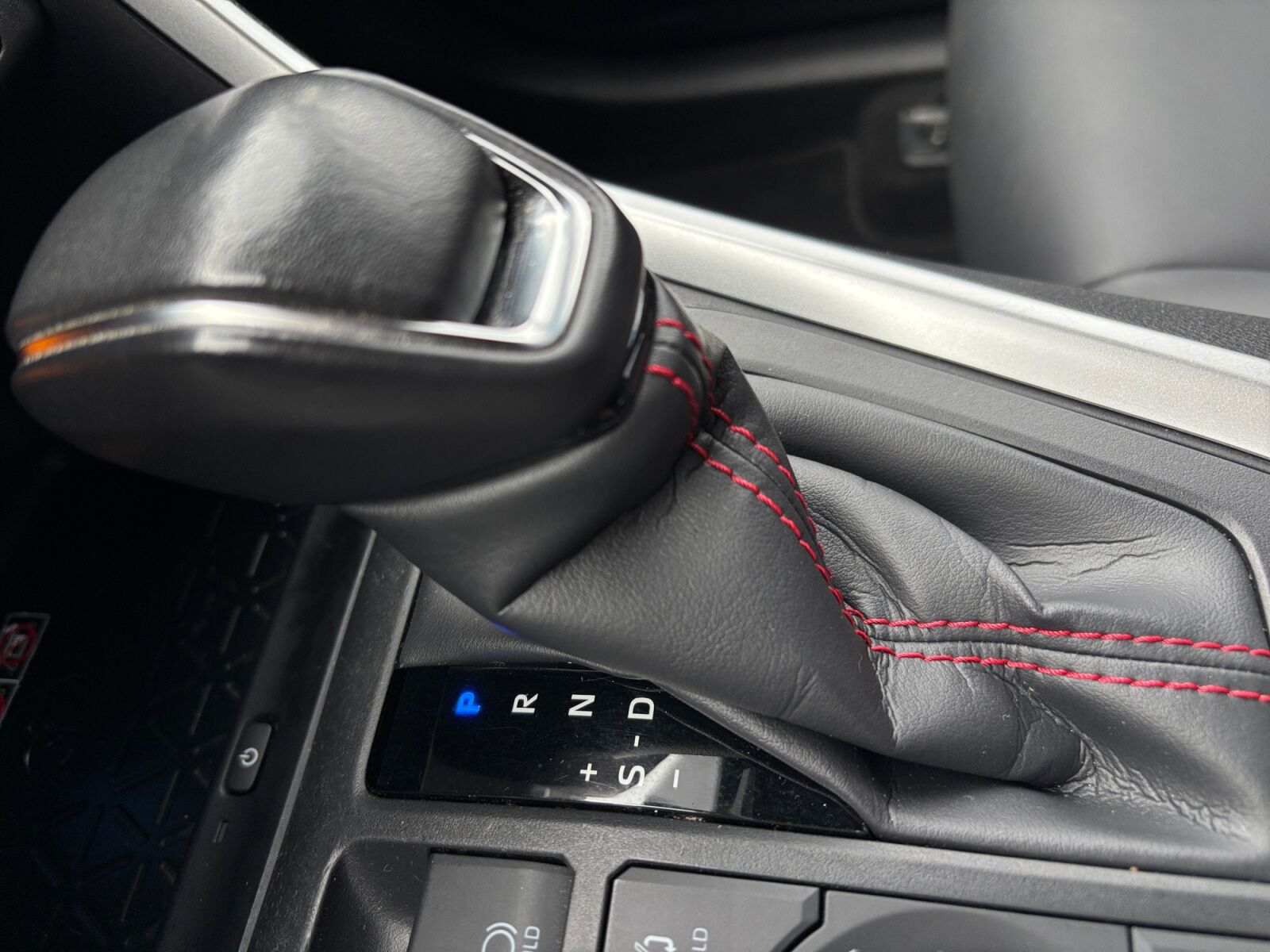 Billede af Toyota RAV4 Plug-in 2,5 Plugin-hybrid Style AWD 306HK 5d 6g Aut.