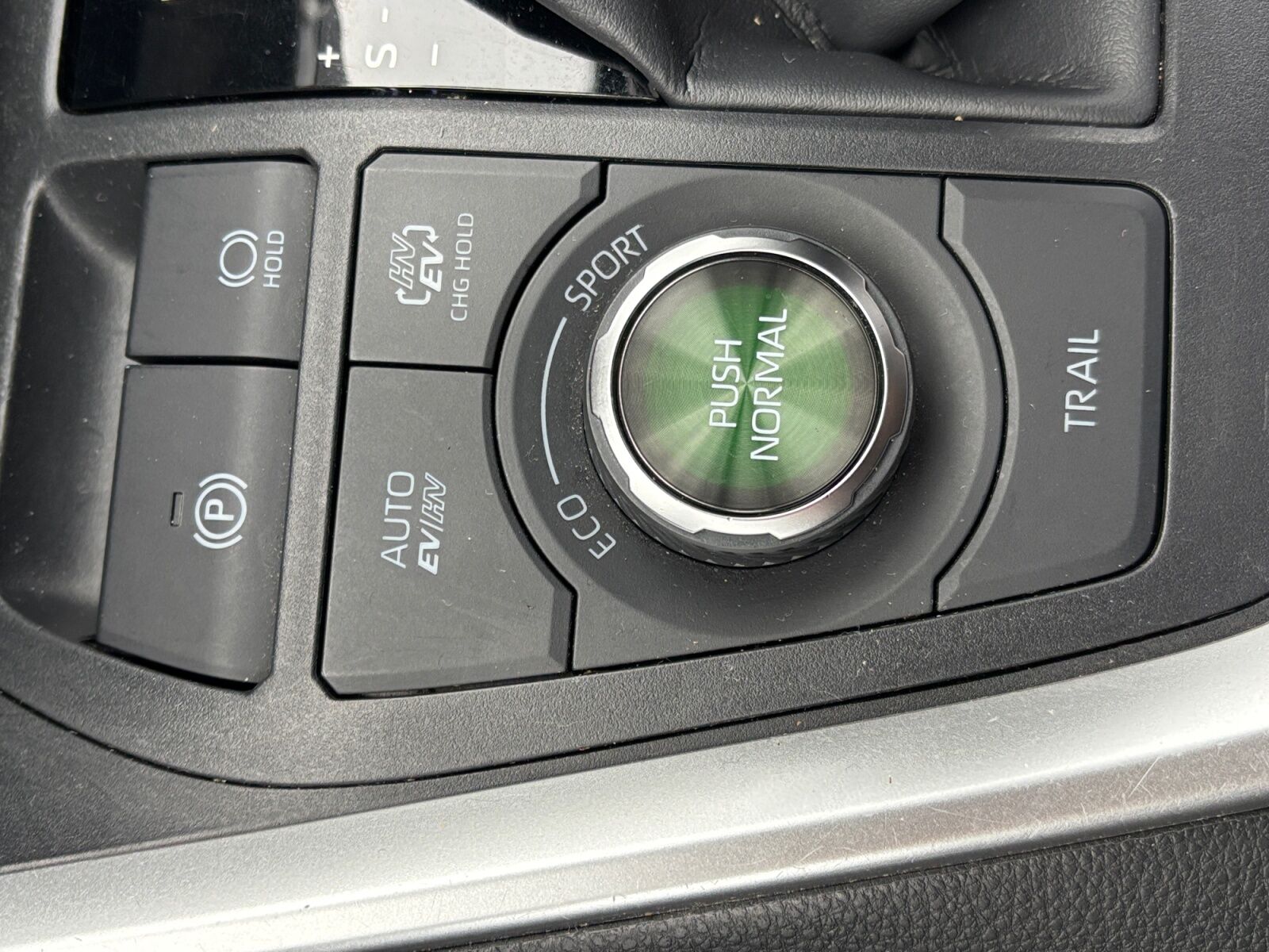 Billede af Toyota RAV4 Plug-in 2,5 Plugin-hybrid Style AWD 306HK 5d 6g Aut.