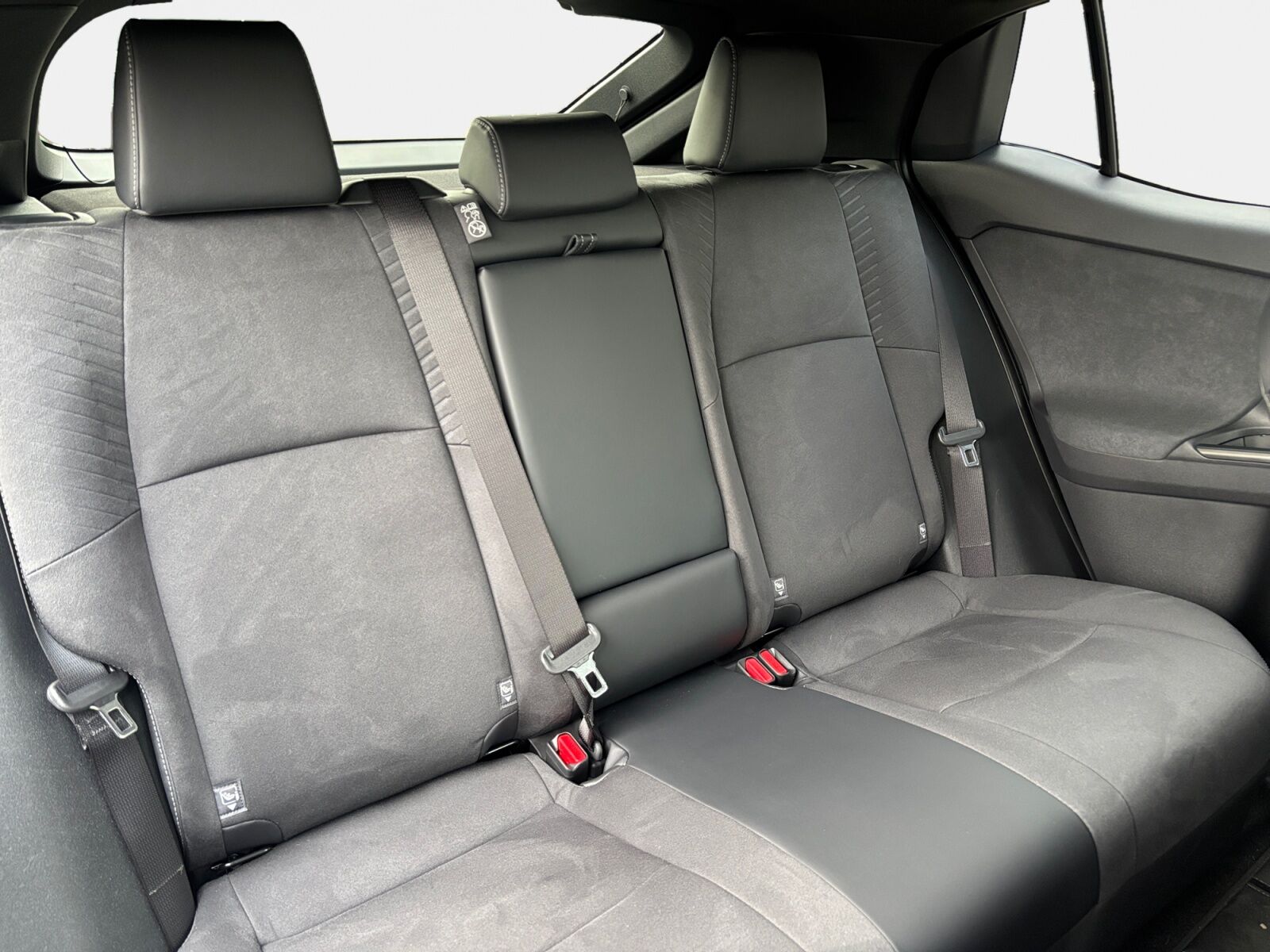 Billede af Toyota C-HR+ EL Executive AWD 343HK 5d Aut.