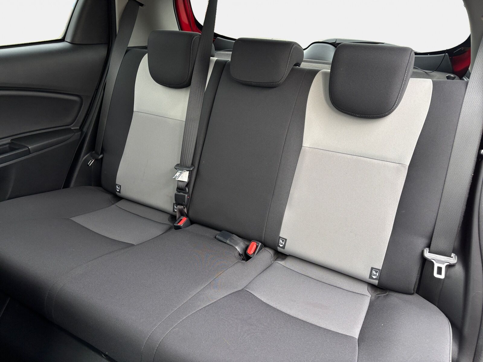 Billede af Toyota Yaris 1,5 Hybrid H3 Smartpakke E-CVT 100HK 5d Trinl. Gear