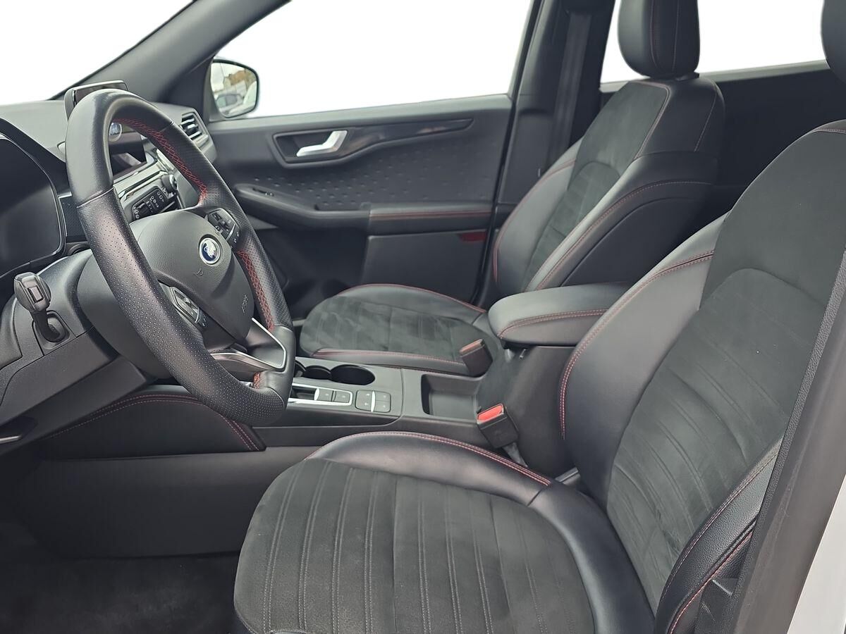 Billede af Ford Kuga 2,5 Plugin-hybrid ST-Line X CVT 225HK 5d Trinl. Gear