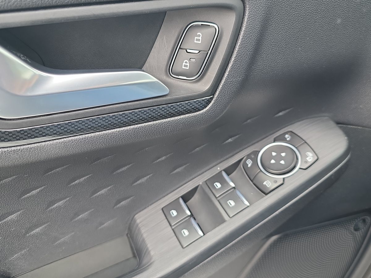 Billede af Ford Kuga 2,5 Plugin-hybrid ST-Line X CVT 225HK 5d Trinl. Gear