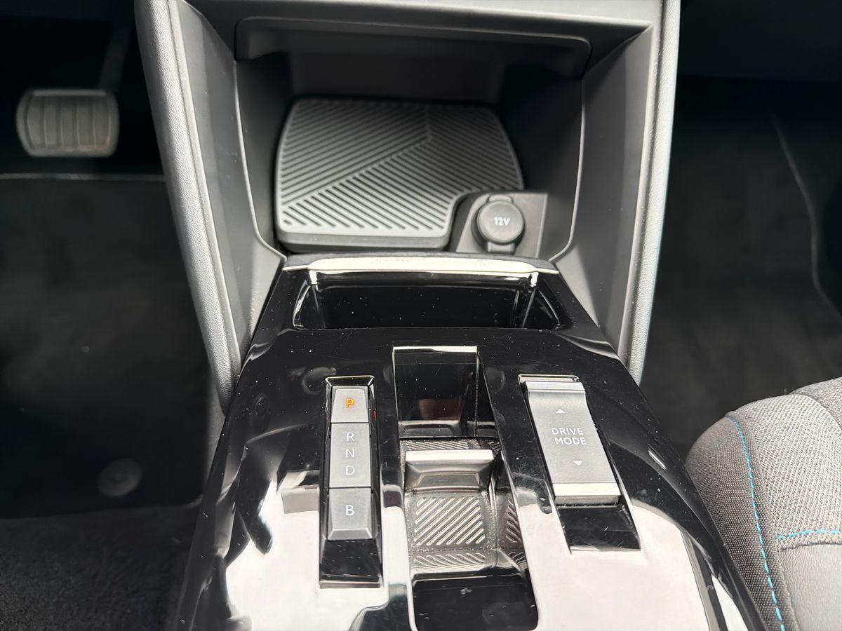 Billede af Citroën e-C4 EL Shine 136HK 5d Aut.