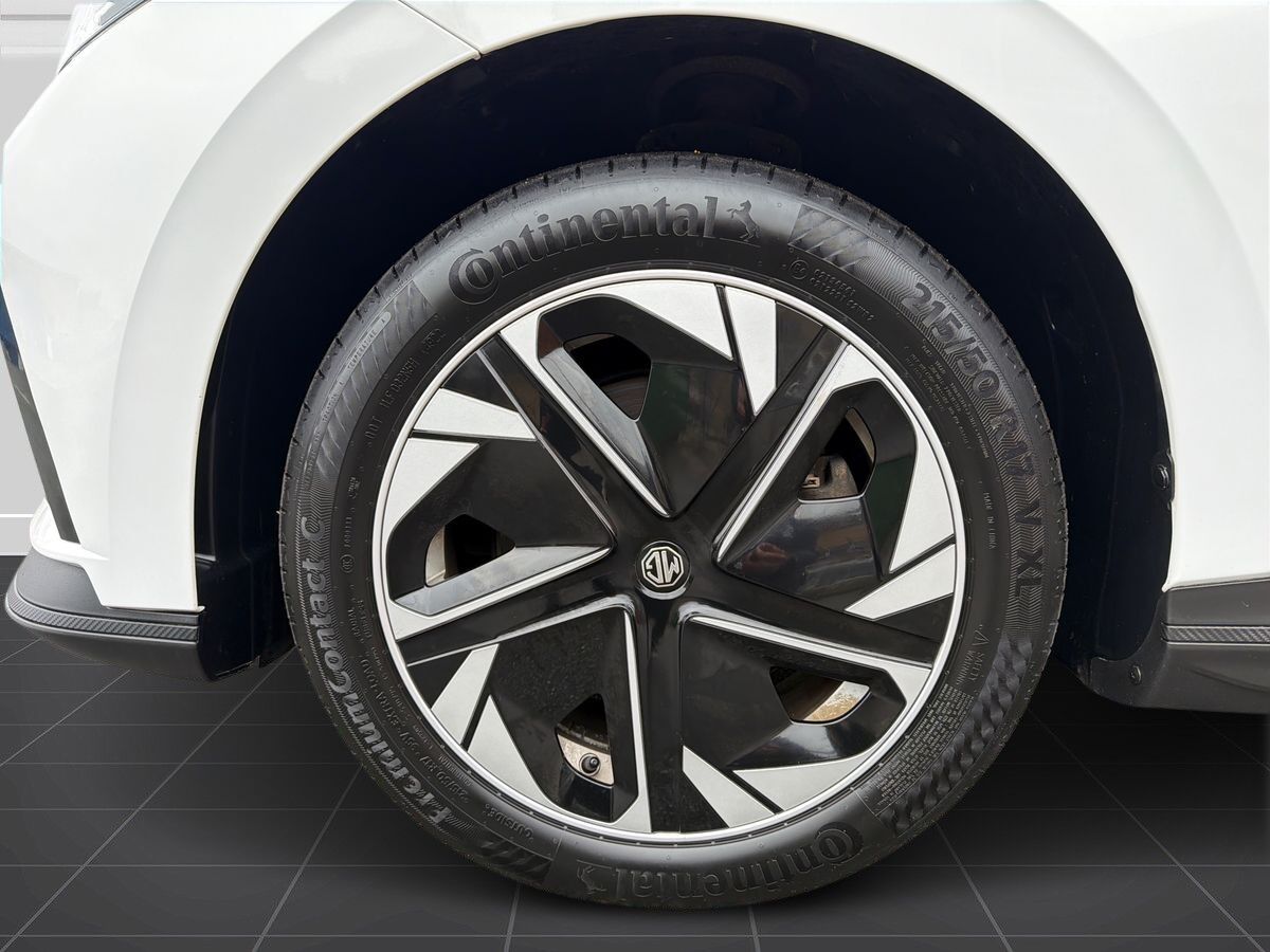 Billede af MG MG4 Electric EL Luxury Long Range 204HK 5d Aut.