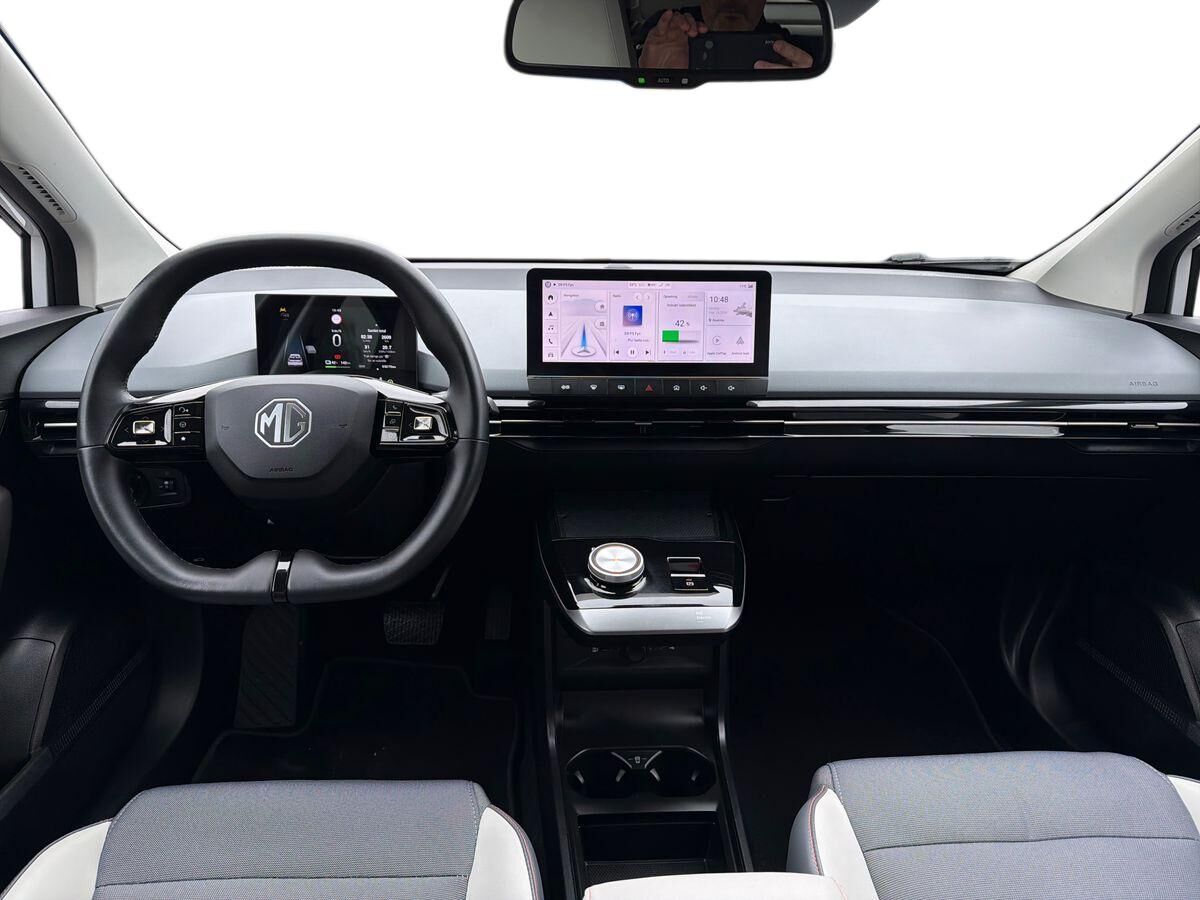 Billede af MG MG4 Electric EL Luxury Long Range 204HK 5d Aut.