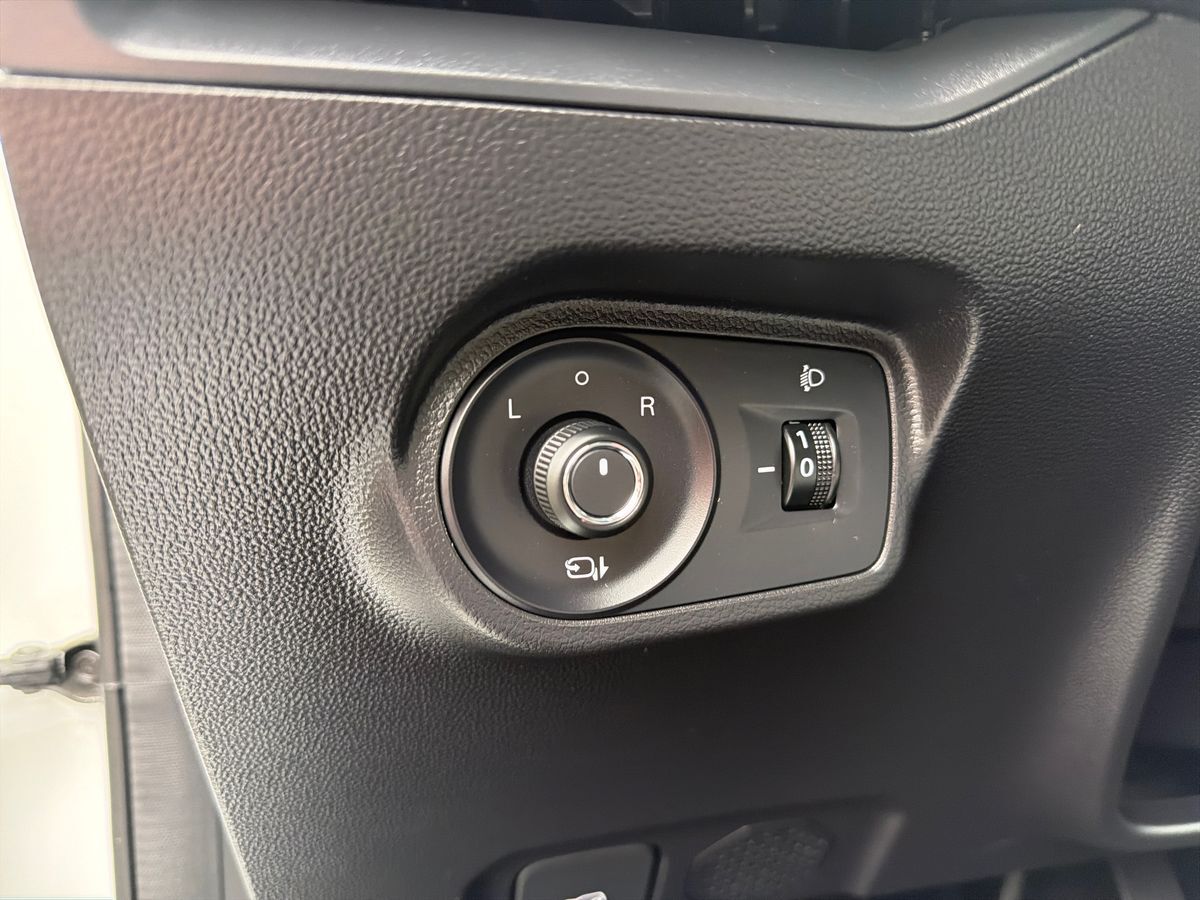 Billede af MG MG4 Electric EL Luxury Long Range 204HK 5d Aut.