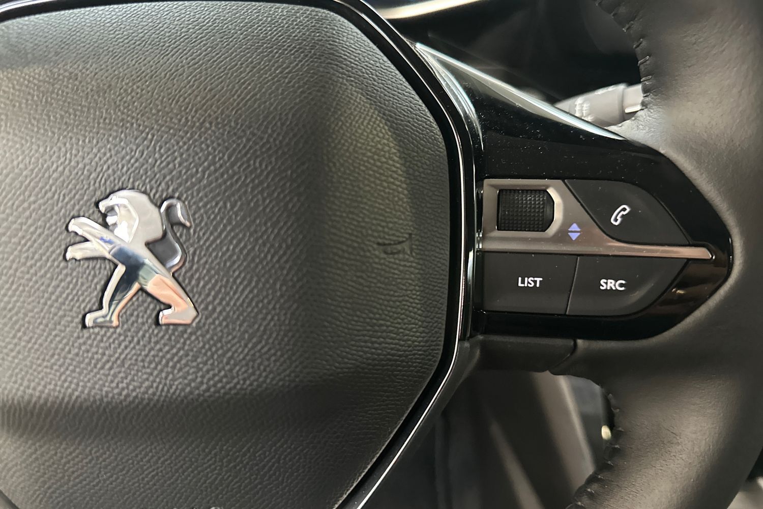 Billede af Peugeot 208 1,2 PureTech Allure Pack 100HK 5d 6g