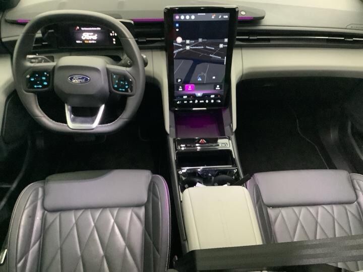 Billede af Ford Explorer EL UR Premium AWD 340HK 5d Aut.