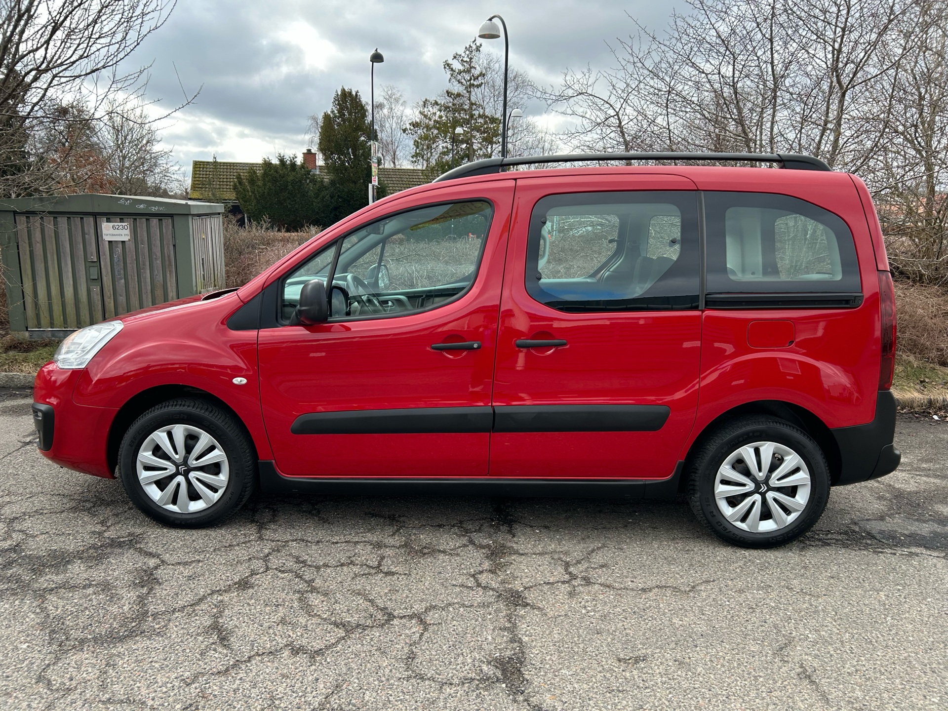 Billede af Citroën Berlingo 1,6 Blue HDi Iconic XTR start/stop 100HK