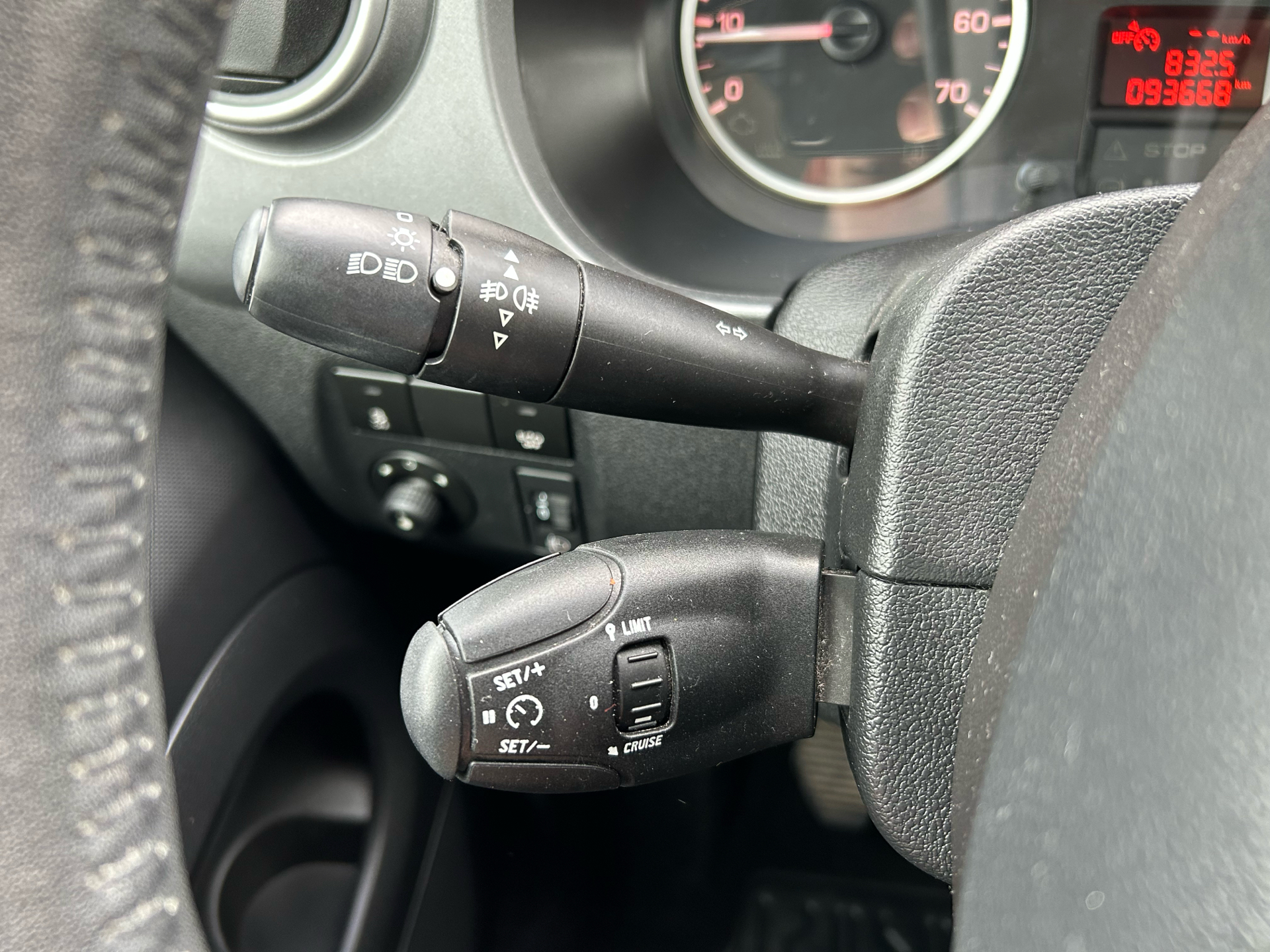 Billede af Citroën Berlingo 1,6 Blue HDi Iconic XTR start/stop 100HK