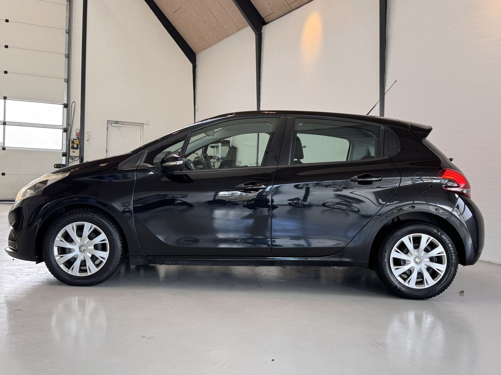Billede af Peugeot 208 1,6 BlueHDi Active 100HK 5d