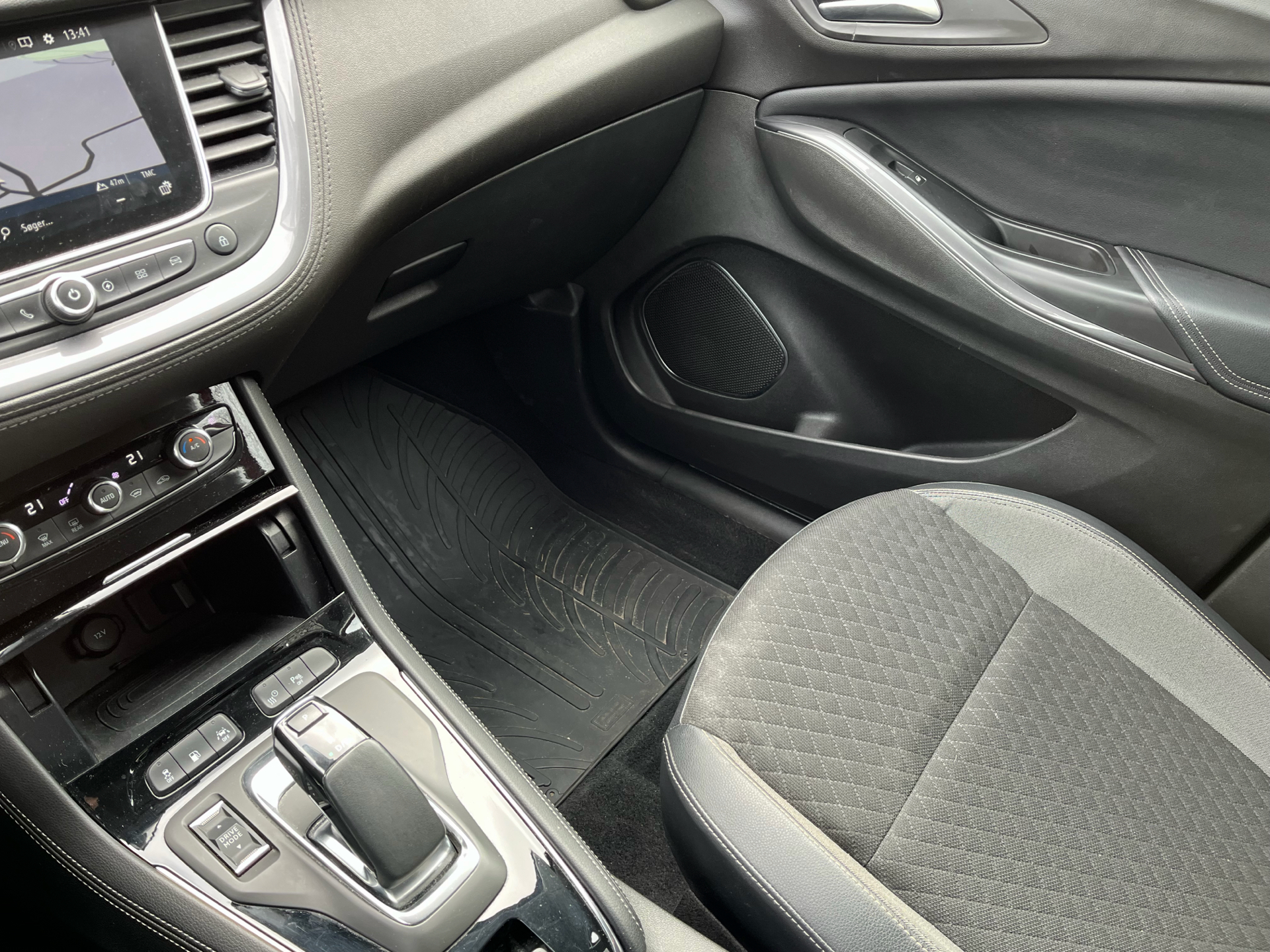 Billede af Opel Grandland X 1,6 PHEV  Plugin-hybrid EuroLine AWD 300HK 5d 8g Aut.