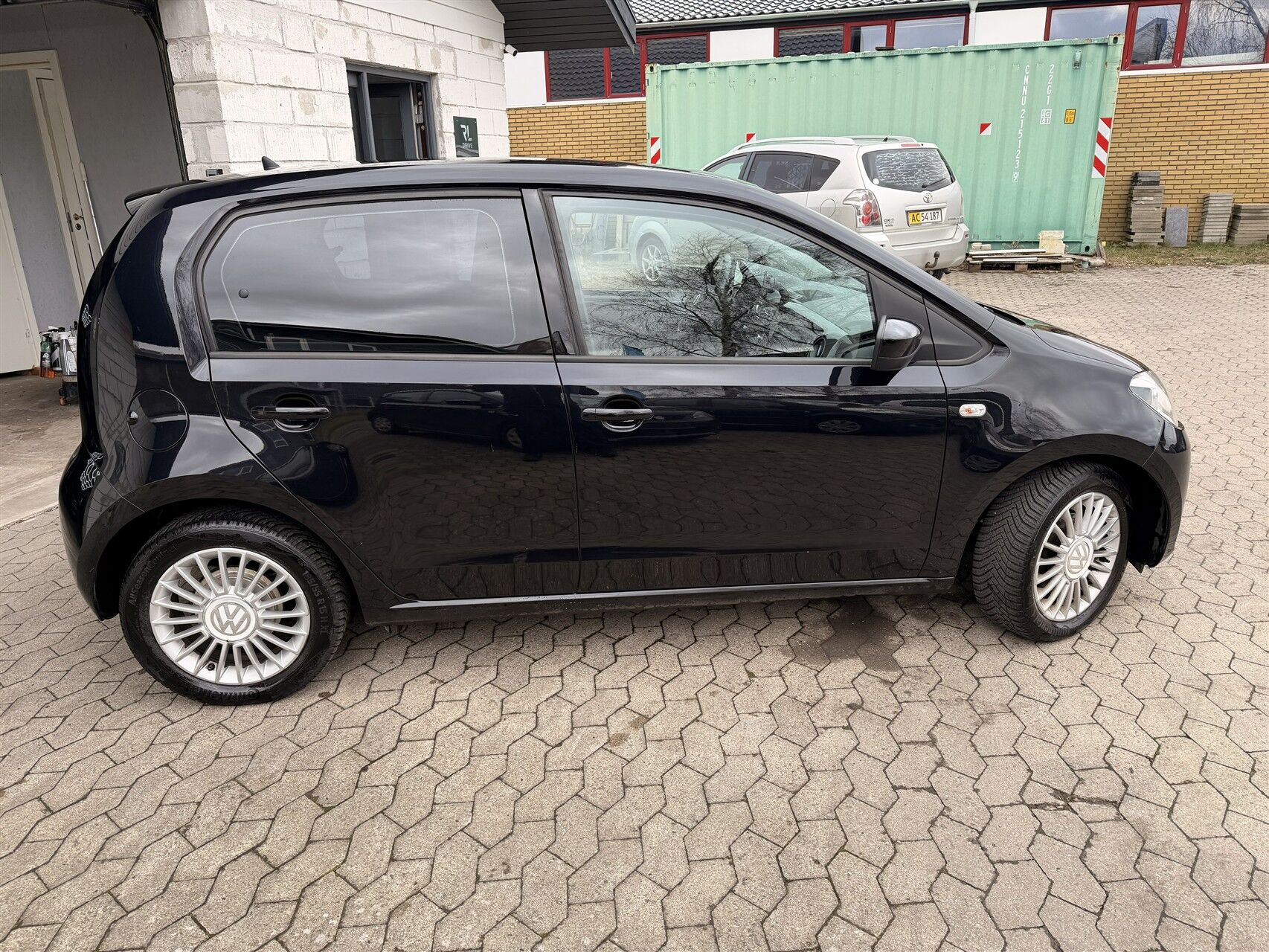Billede af VW up 1,0 MPI BMT High 75HK 5d