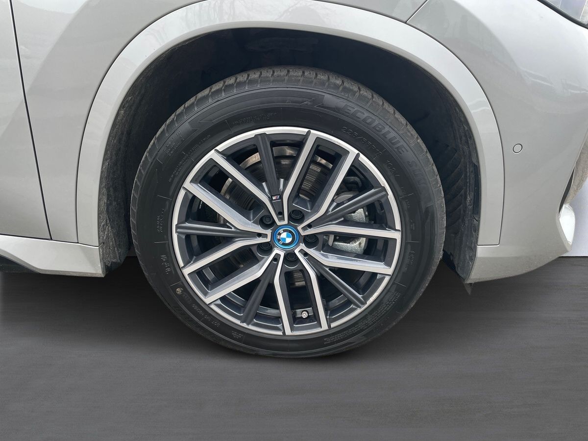 Billede af BMW iX1 xDrive30 EL M-Sport 4x4 313HK 5d Aut.
