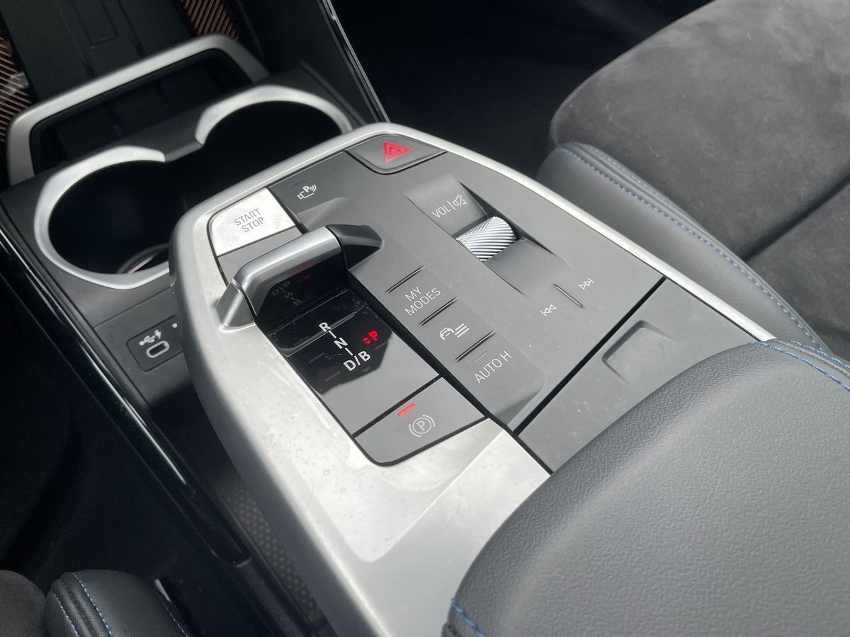 Billede af BMW iX1 xDrive30 EL M-Sport 4x4 313HK 5d Aut.