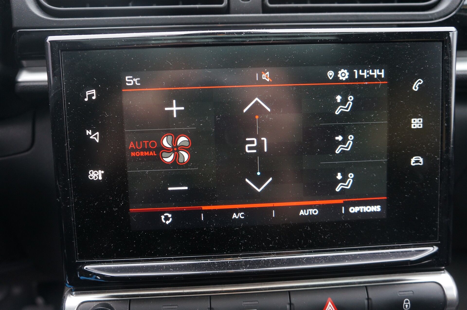 Billede af Citroën C3 1,2 PureTech Triumph 82HK 5d