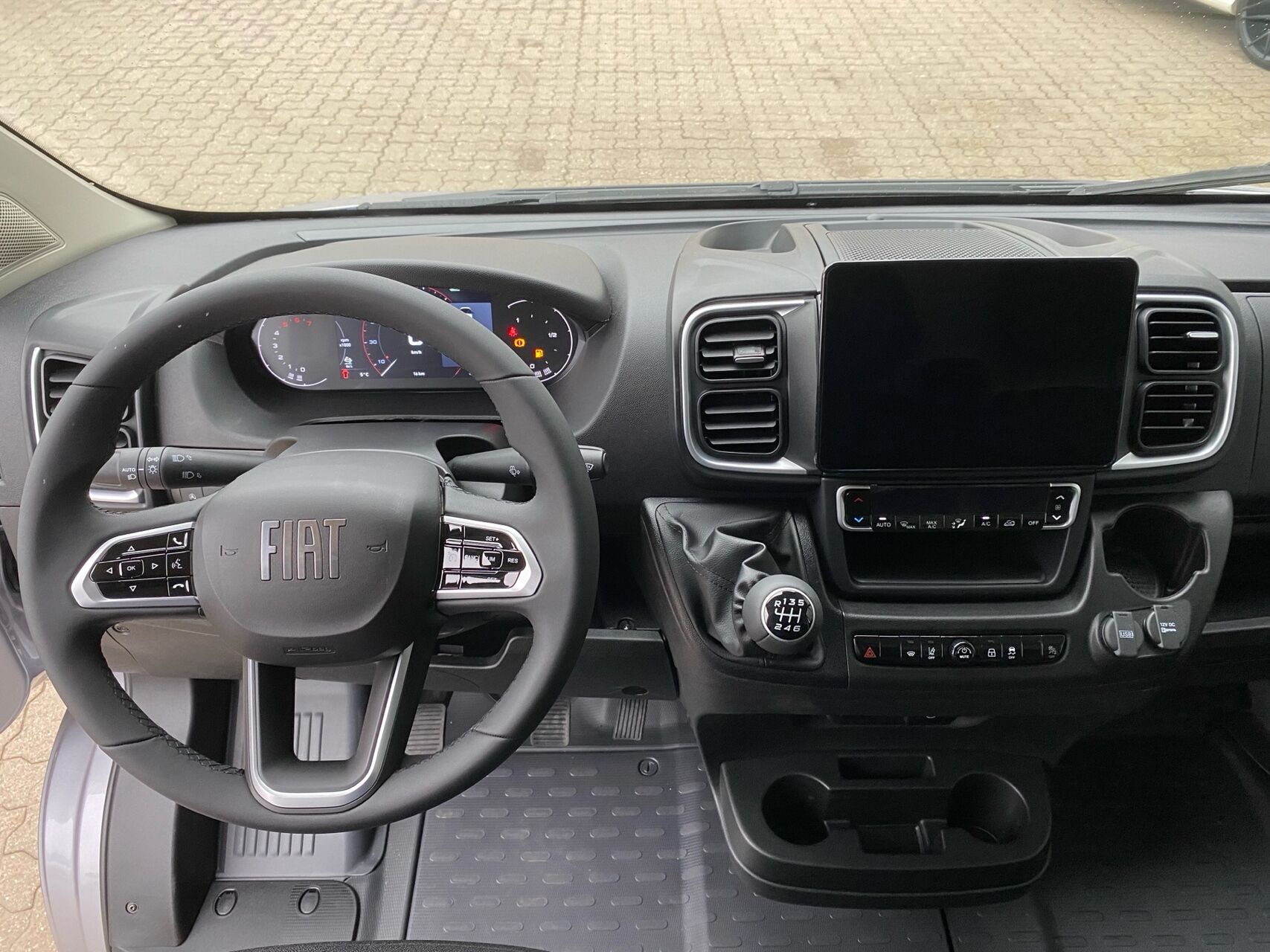 Billede af Fiat Ducato 35M L3H2 2,2 Multijet Pro 140HK Van 6g