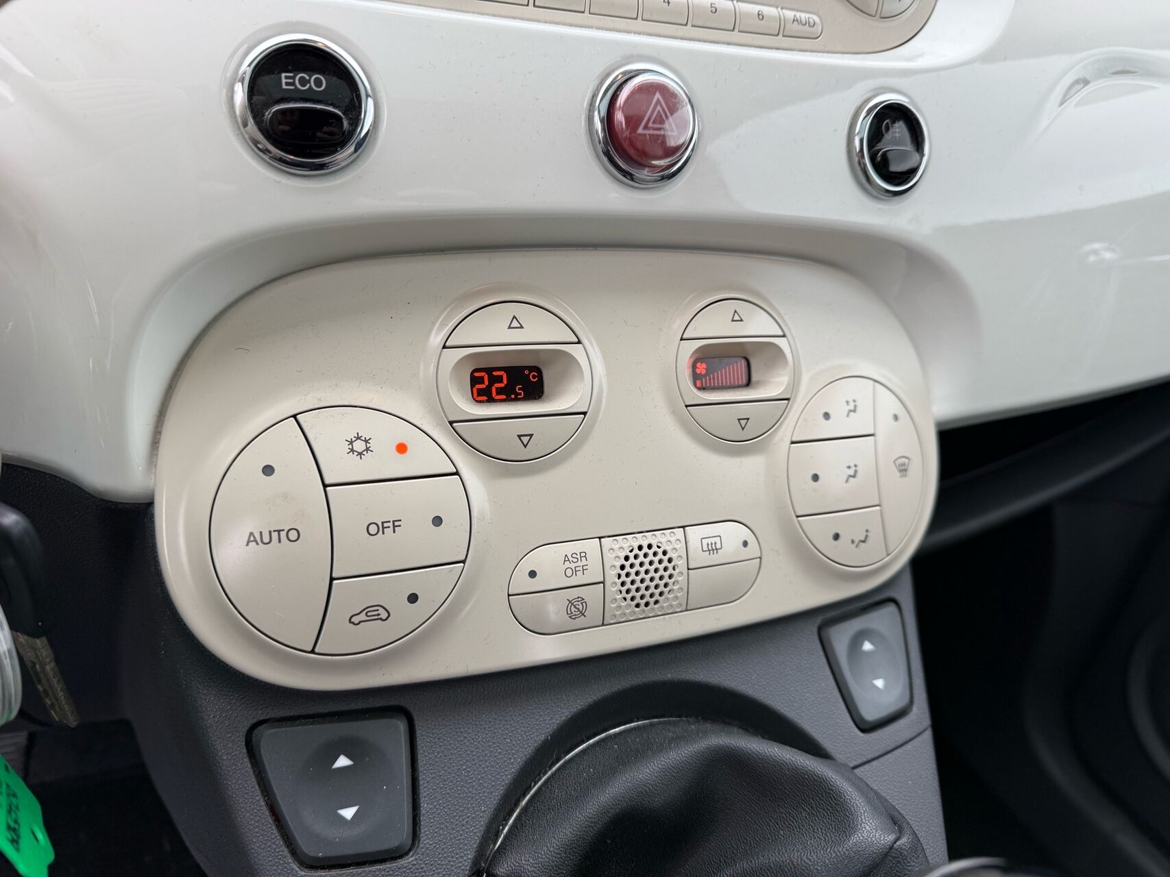 Billede af Fiat 500 0,9 Lounge 80HK 3d