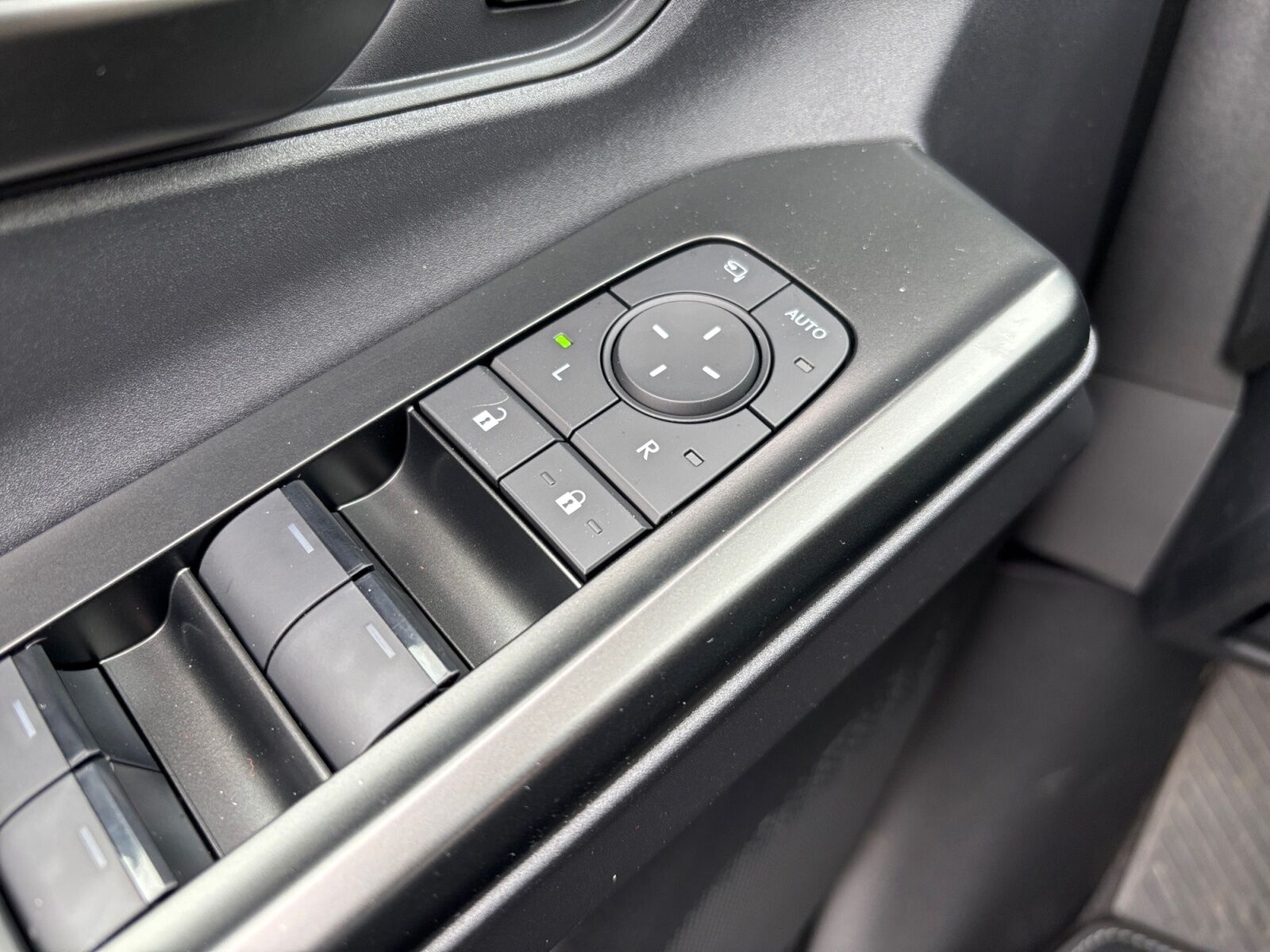 Billede af Toyota bZ4X EL Executive AWD 343HK 5d Aut.