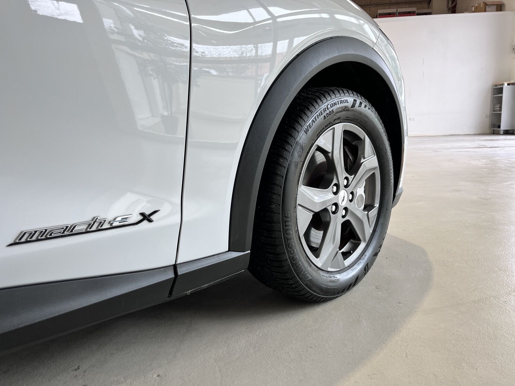 Billede af Ford Mustang Mach-E EL UR Premium 294HK 5d Aut.