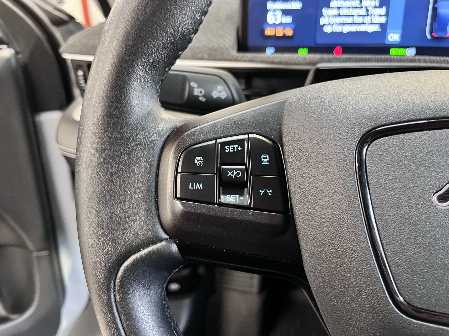 Billede af Ford Mustang Mach-E EL UR Premium 294HK 5d Aut.